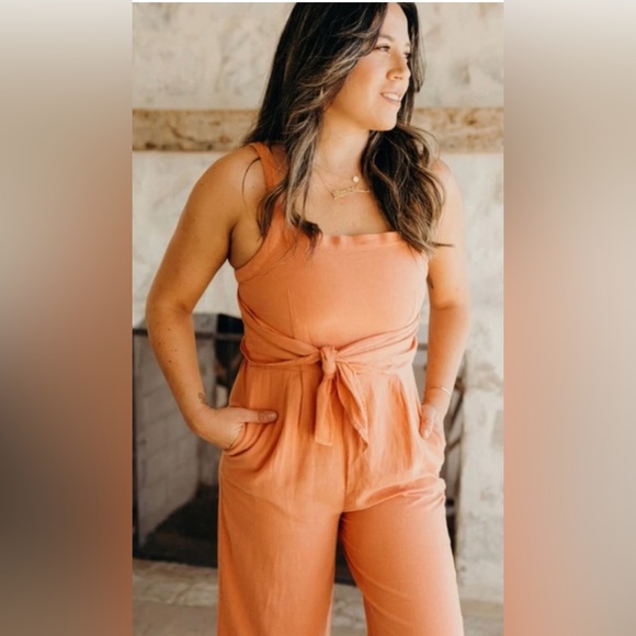 CJLA I Carly Jean Ames Square Neck Jumpsuit Tied Front or Back - Picture 5 of 7